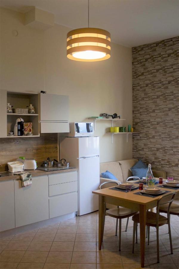 Appartamento Timeless Con Piscina E Tennis Valbrona Eksteriør bilde